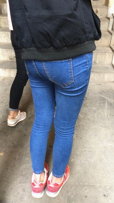 4K-极品紧绷翘屯牛仔裤MM上篇C039[3.5G]