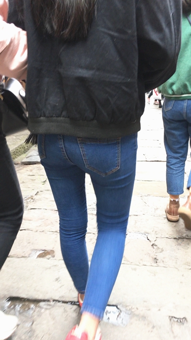 4K-极品紧绷翘屯牛仔裤MM下篇C040[2.76G]