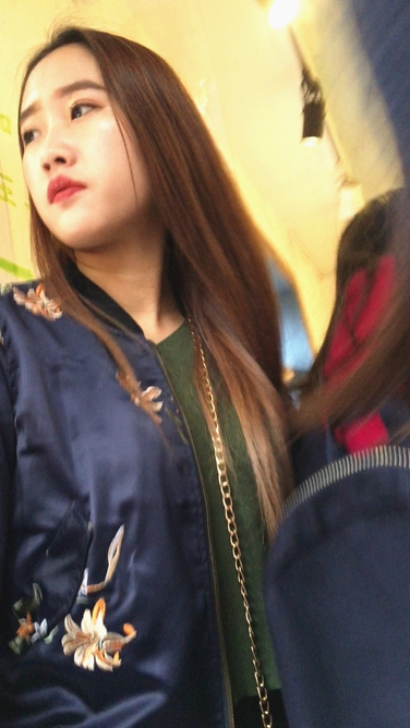 4K-极品黑色紧身裤翘屯美女C042[1.51G]