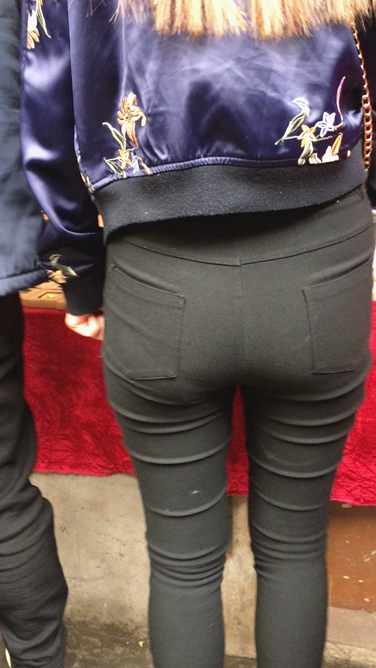 4K-极品黑色紧身裤翘屯美女C042[1.51G]