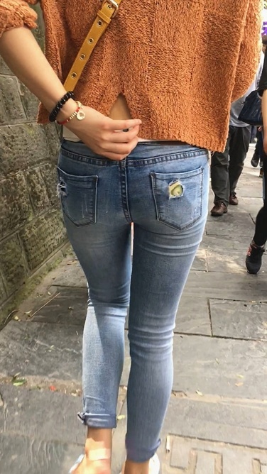 全程拍摄牛仔裤妹子的翘屯C060[482M]