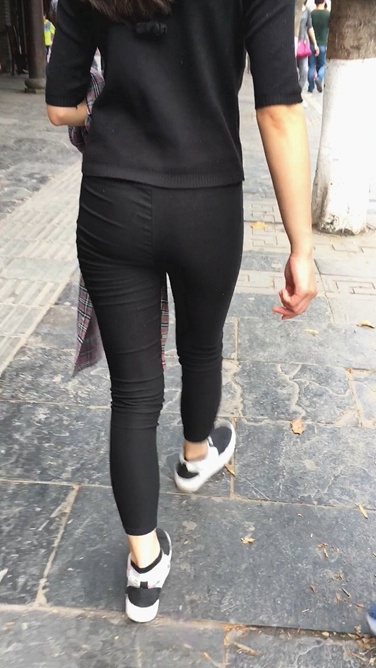 极品黑色紧身裤小妹C061[403M]