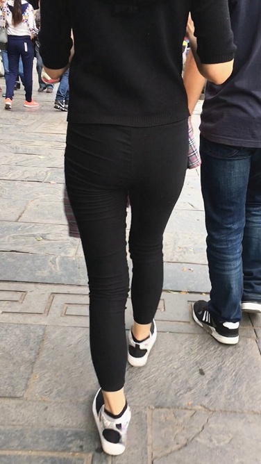 极品黑色紧身裤小妹C061[403M]