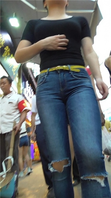 紧牛双骄，纳兰涉险[MP4/2.55GB]