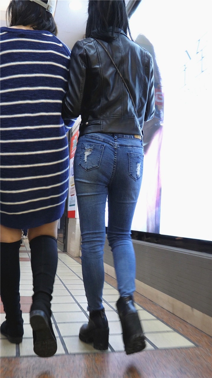 4K-高跟牛仔大宽臀美女[2.66G/MOV]