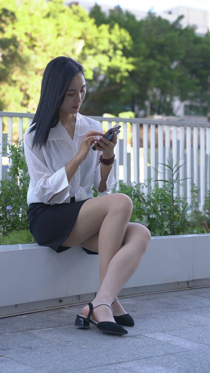 肉丝街拍高跟4K-15min-MP100[5.42G]