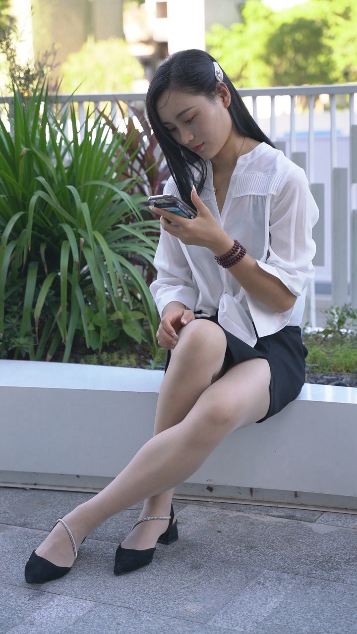 肉丝街拍高跟4K-15min-MP100[5.42G]