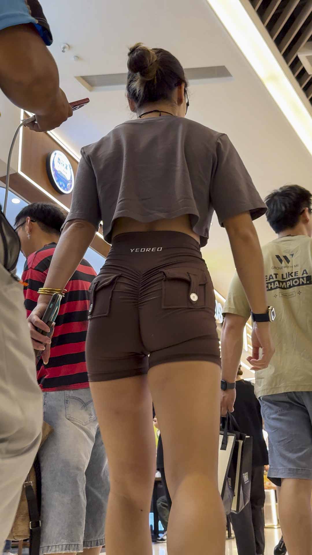 欧美瑜伽裤真少见（积分155）