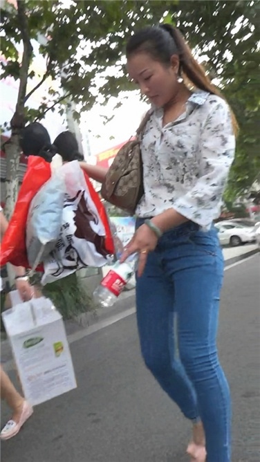 这样的牛仔你一定喜欢[MP4/124MB]