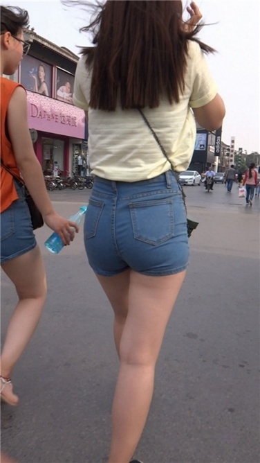 【Paul原创作品】丰臀紧牛[MP4/3GB]