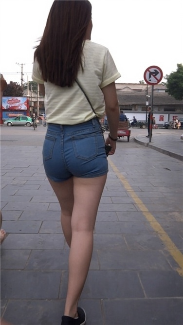 【Paul原创作品】丰臀紧牛[MP4/3GB]