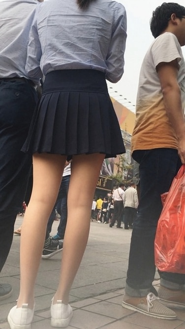 4K画质-高挑肉丝长腿短裙美眉C006[1GB]