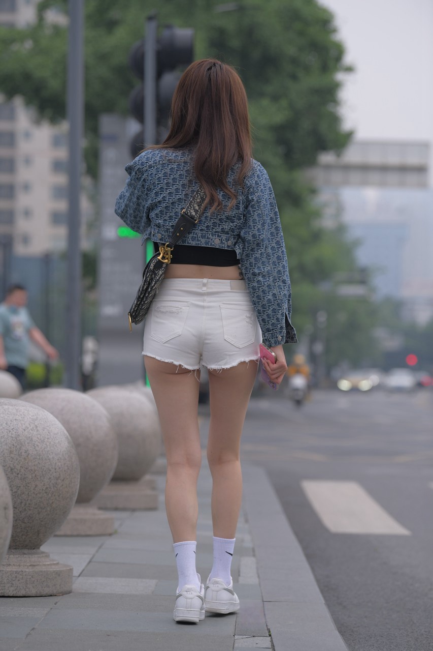 热裤美女MJ3366[22.4G]