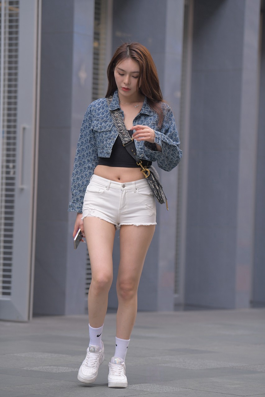 热裤美女MJ3366[22.4G]