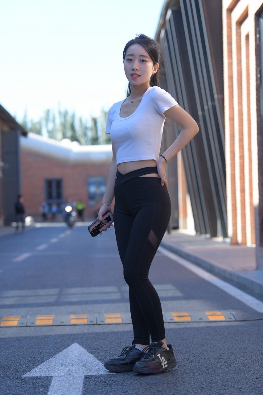 恋梦菇凉【套图+视频】[18.9G]