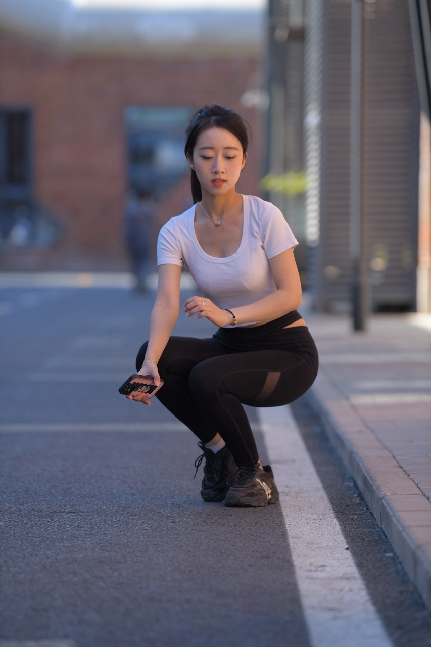 恋梦菇凉【套图+视频】[18.9G]