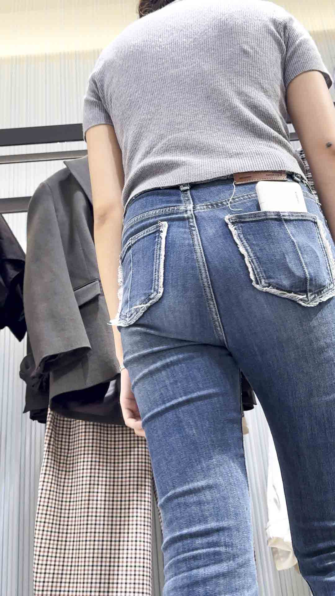 重口味包臀牛仔熟女（积分98）