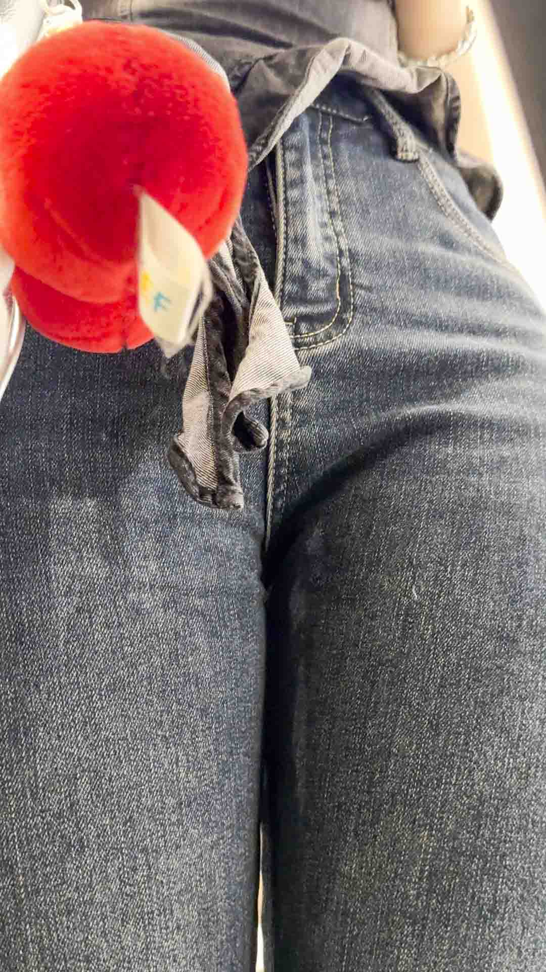 国庆献礼牛仔紧绷翘臀，前凸显变形记（积分225）