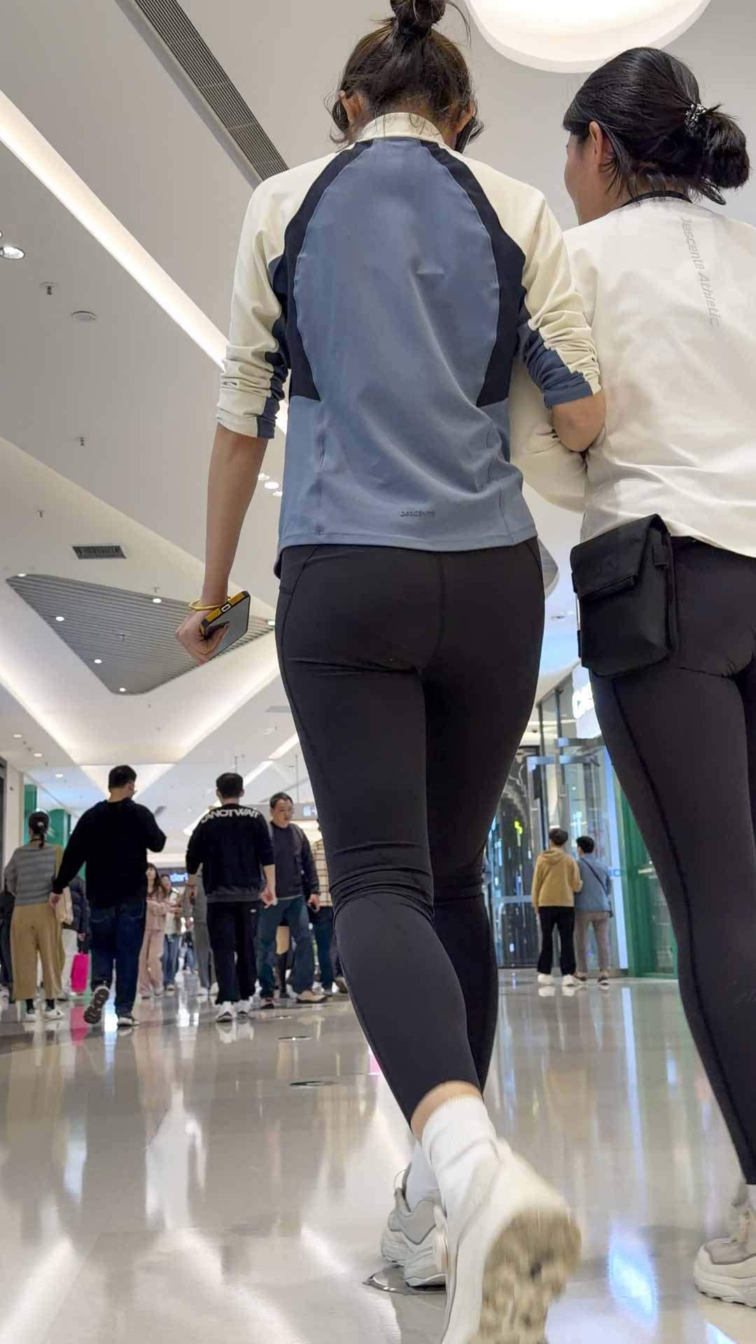 街拍双胞胎极品瑜伽裤