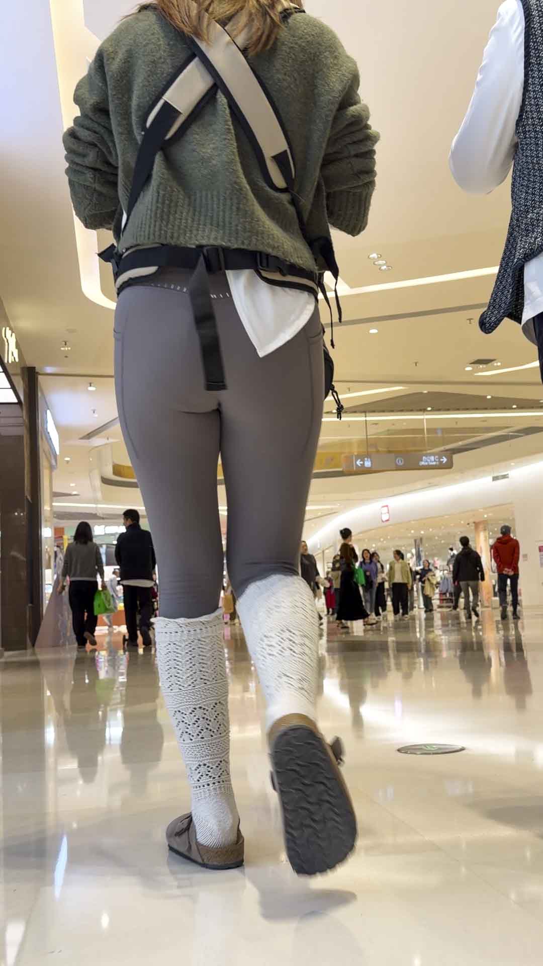 饱满蜜桃巨臀瑜伽裤（积分75）