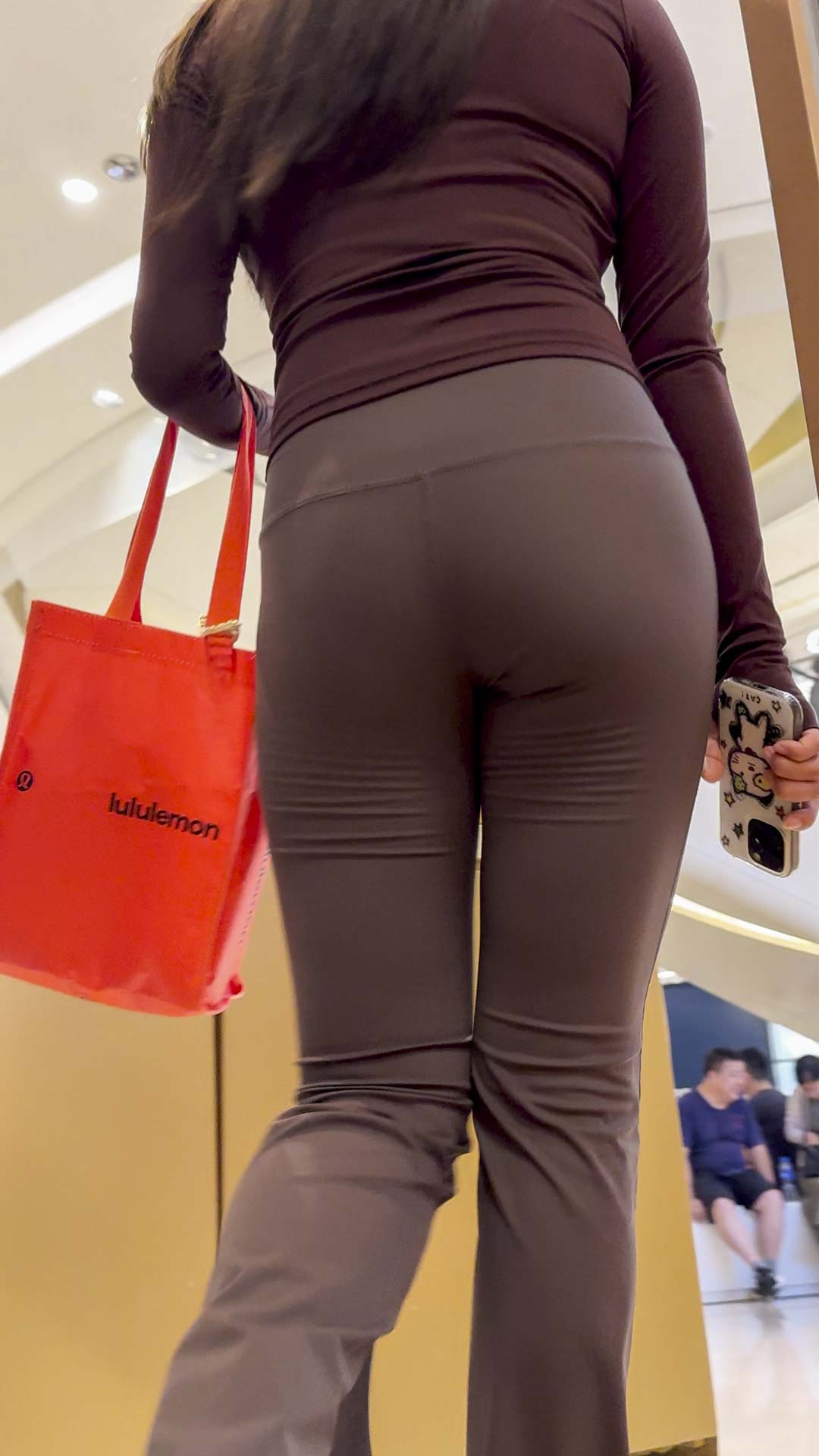 （积分135）紧身瑜伽裤下的轮廓清晰毕露