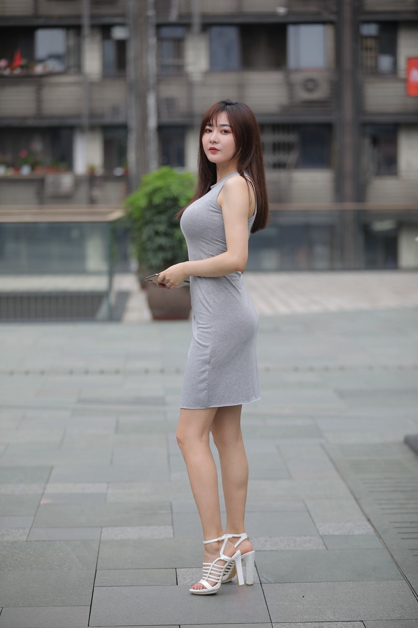 [套图+视频] 小姐姐的美楚楚动人MJ513