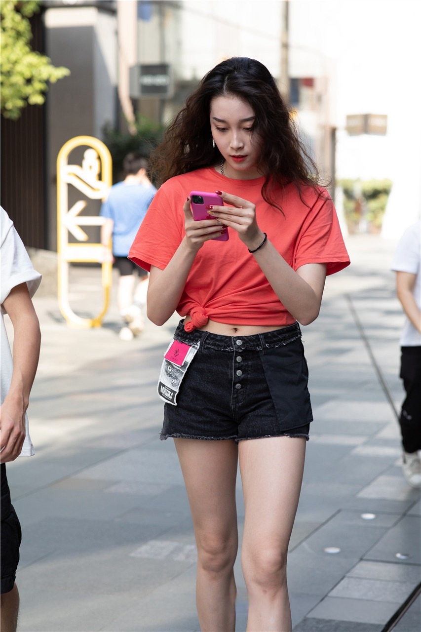 [套图+视频] 漂亮高挑美女MJ709[773M]