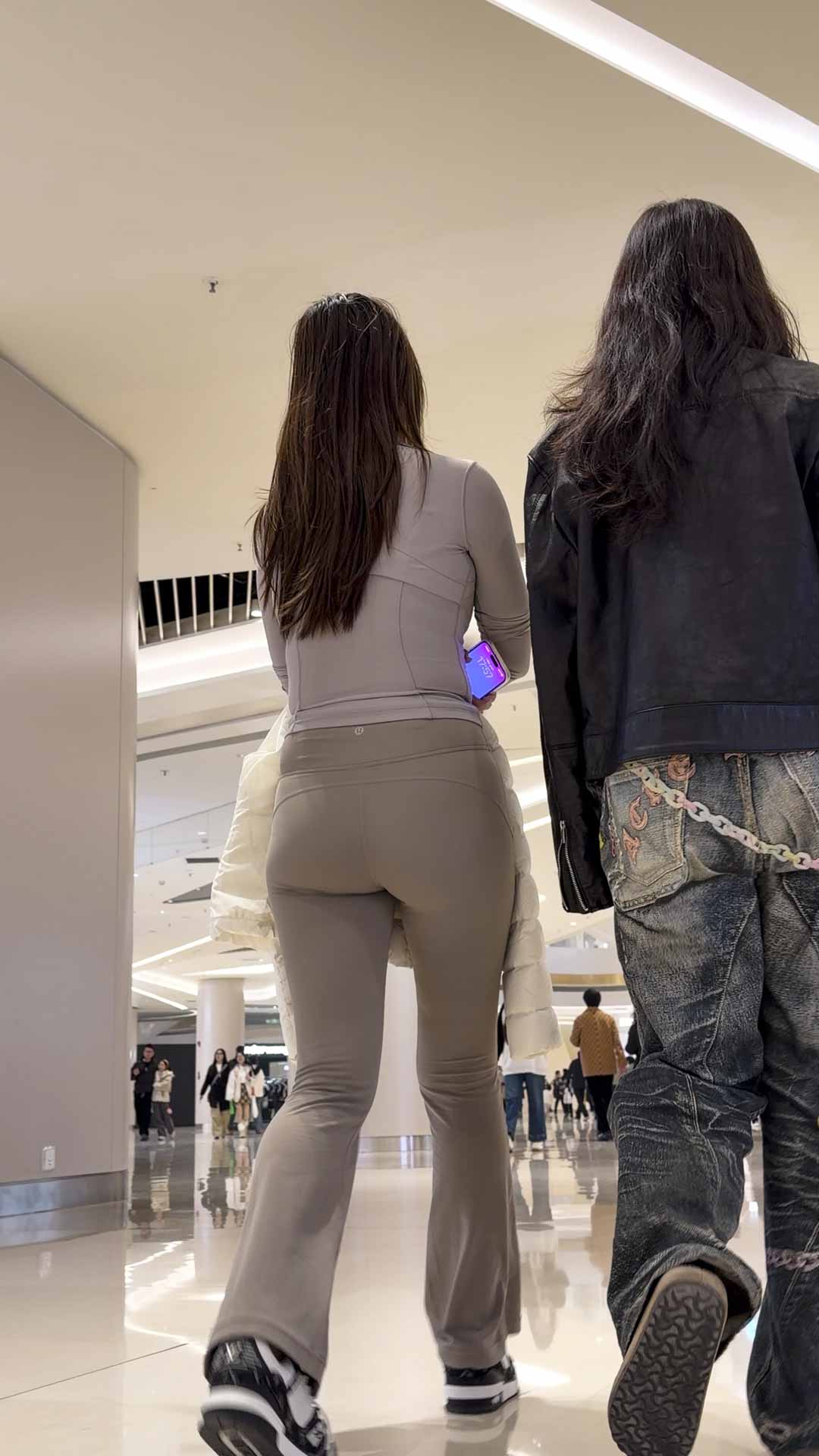 灰色瑜伽丰臀后X型（积分188）