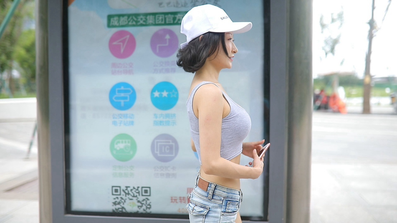 不只是一夜、或是一天美女模拍第1部MJ015[1.76G]