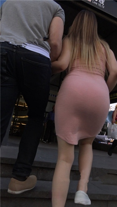 4K超清视频！极品粉色包臀裙内痕大胸美女[MP4/3GB]