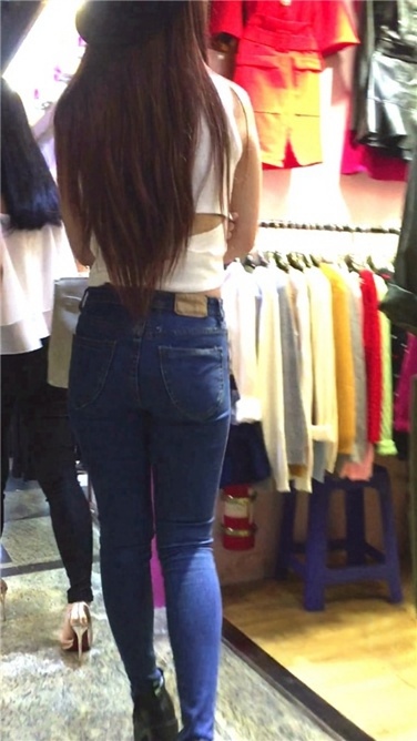 苗条时尚的帽子紧牛[MP4/135MB]