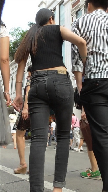 黑牛美MM[MP4/427MB]