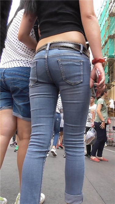 低腰路肉紧牛[MP4/446MB]