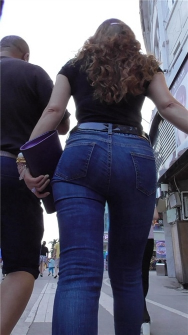 绝品熟妇，母狮一头 必历经炮火洗礼 2GB