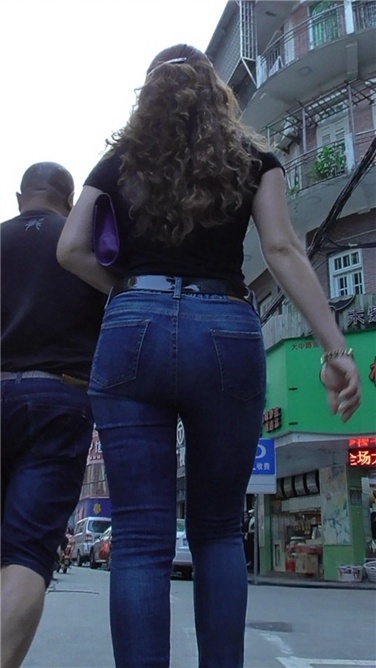 绝品熟妇，母狮一头 必历经炮火洗礼 2GB