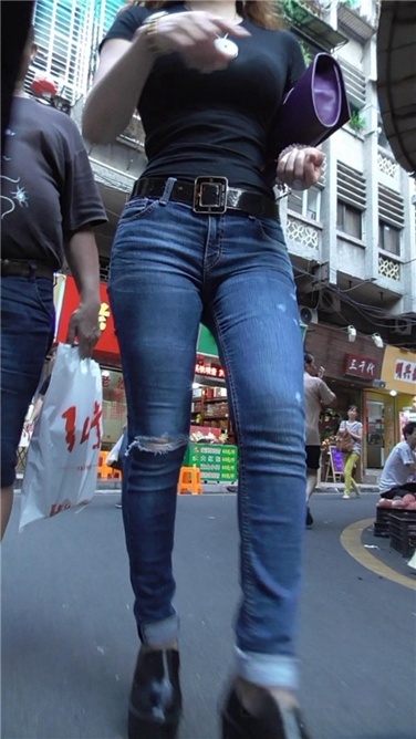 绝品熟妇，母狮一头 必历经炮火洗礼 2GB