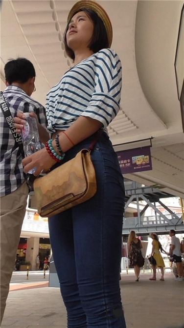 宽臀肥牛，紧到不要不要 [MP4/913MB]