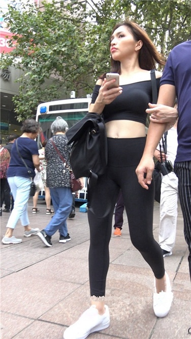 极品紧身瑜伽裤翘臀美女第一季[MP4/2GB]