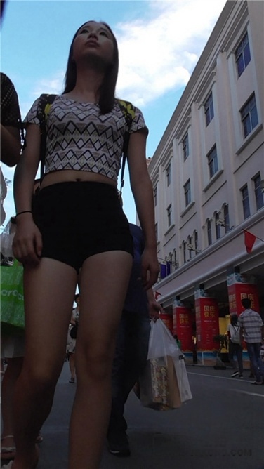 黑热裤超紧致无死角 [MP4/572MB]