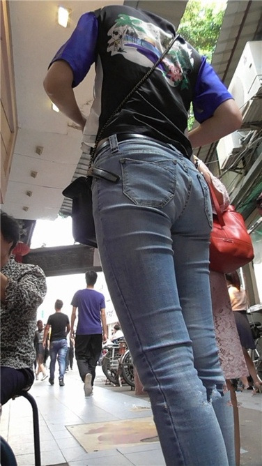 待开发的长腿MM [MP4/731MB]