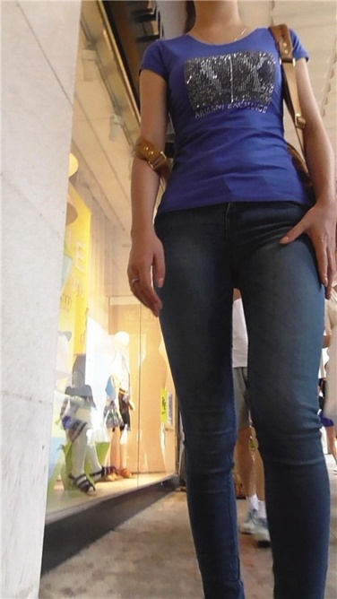 那女孩真帅[MP4/1.5GB]