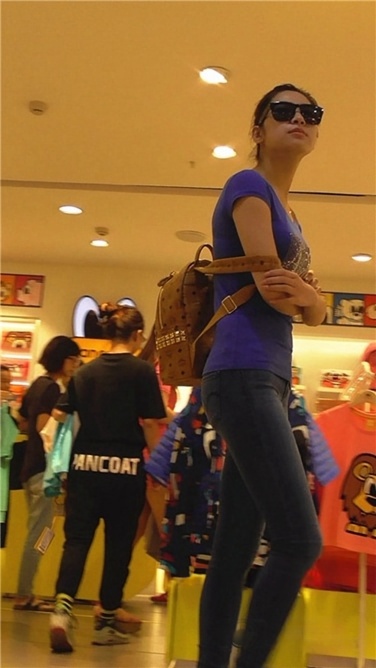 那女孩真帅[MP4/1.5GB]