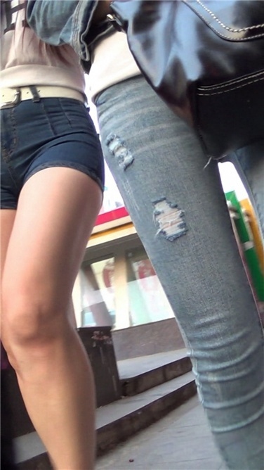 超紧牛仔热裤[MP4/593MB]