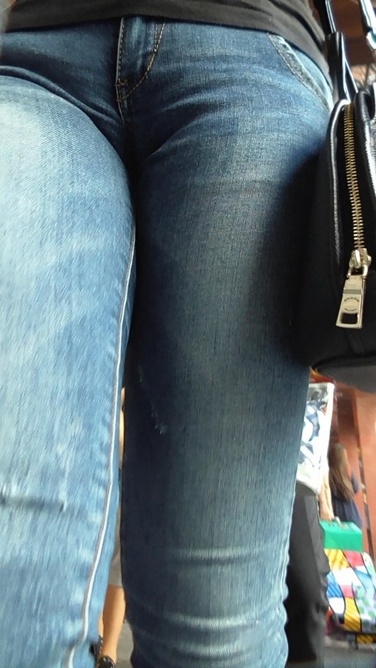 紧致蓝牛略彪悍 [MP4/513MB]