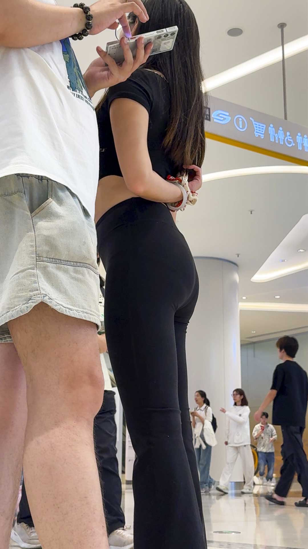 瑜伽裤下曲线毕露（积分155）