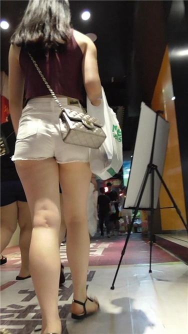 丰腴美妙白热姑娘 [MP4/576MB]