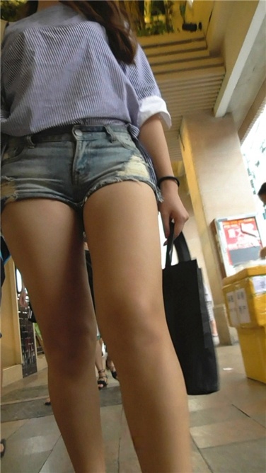 白领丽人丰腴诱惑[MP4/539MB]