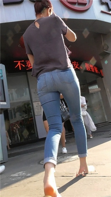 长腿紧牛shaofu [MP4/506MB]