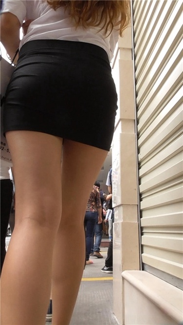 超短职装长腿高跟 [MP4/452MB]