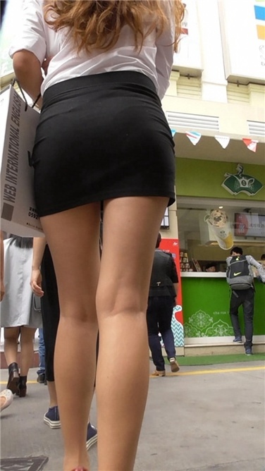 超短职装长腿高跟 [MP4/452MB]